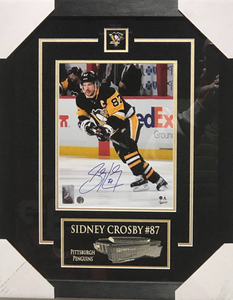 Sidney Crosby Autographed 8x10